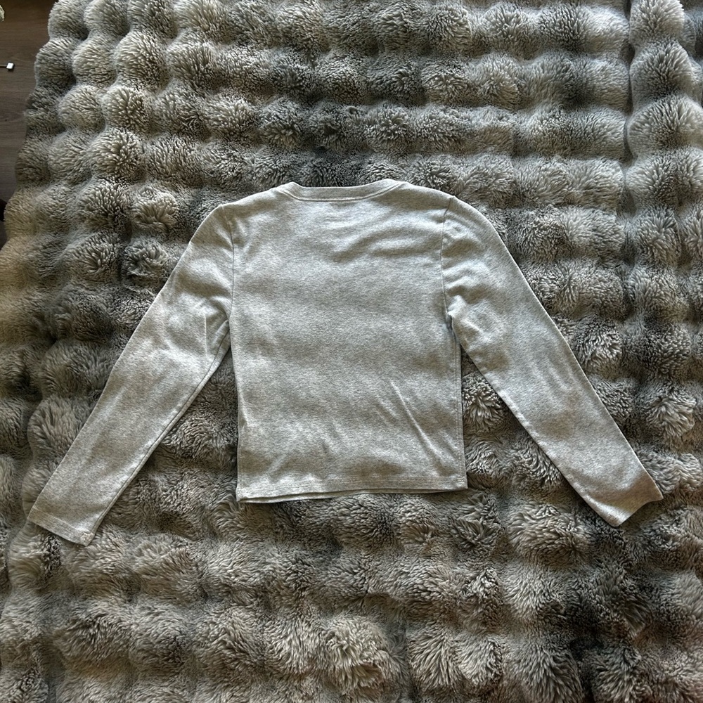 Gray Crop Top - Picture 2 of 4